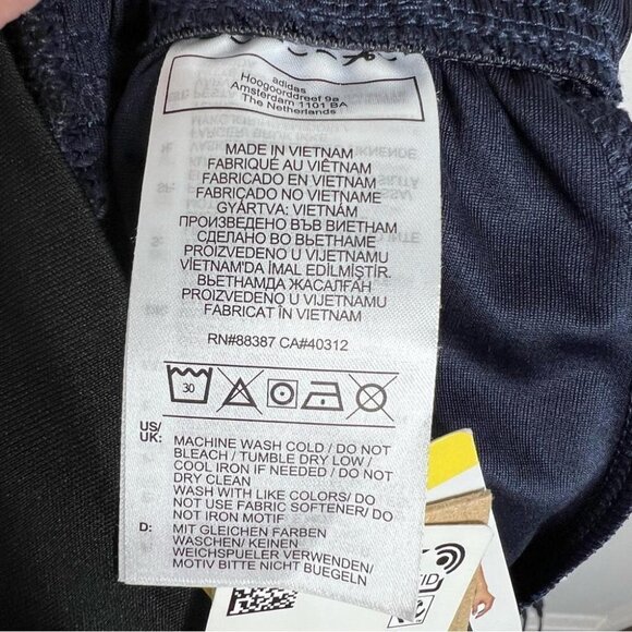 Adidas Mens Size Small Aeroready Athletic Shorts Navy Blue Red 3 Stripes NEW - Picture 8 of 14